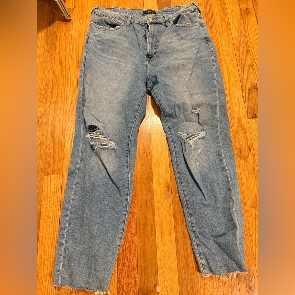 True Religion Women’s Size 33 Blue Distressed Slim Straight Jeans
